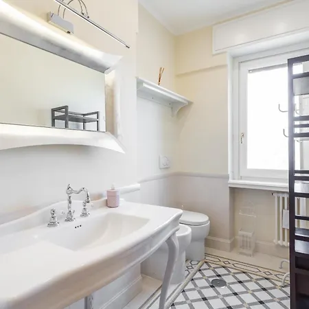 Monteverde 2bdr Penthouse * 罗马